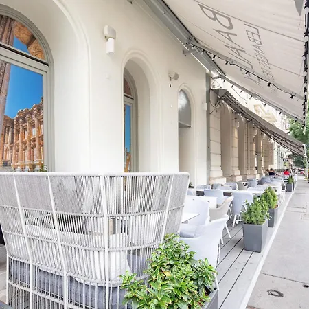 Extra - Large - Cozy Apartment